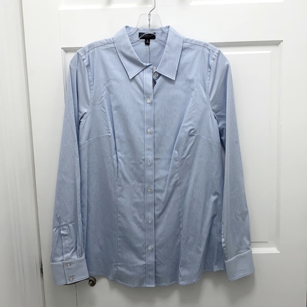 NWT Baby/Light Blue Medium Button Down
